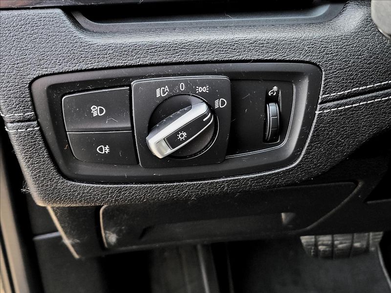 BMW X2 xDrive25e,4x4,navi,kůže - fotka 35 z 50