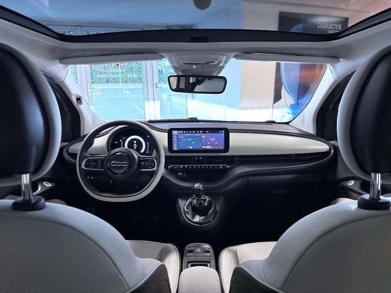 Fiat 500 (2026) Hybrid 1.0 BSG 65k MT La Prima - fotka 18 z 20