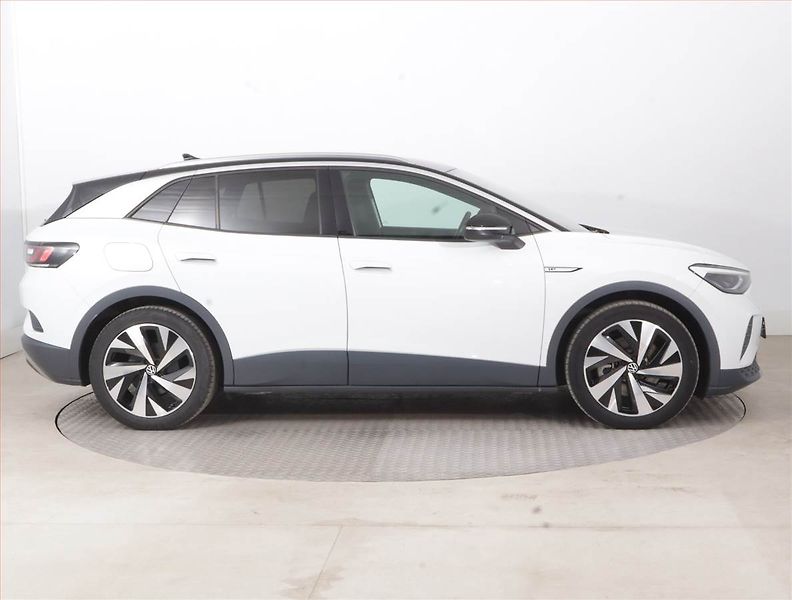 Volkswagen ID.4 (2021) 1st (82 kWh), SoH 87% - fotka 6 z 16