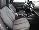 Peugeot 2008 (2021) 1.2 PureTech, Serv.kniha, Kůže - náhled 7