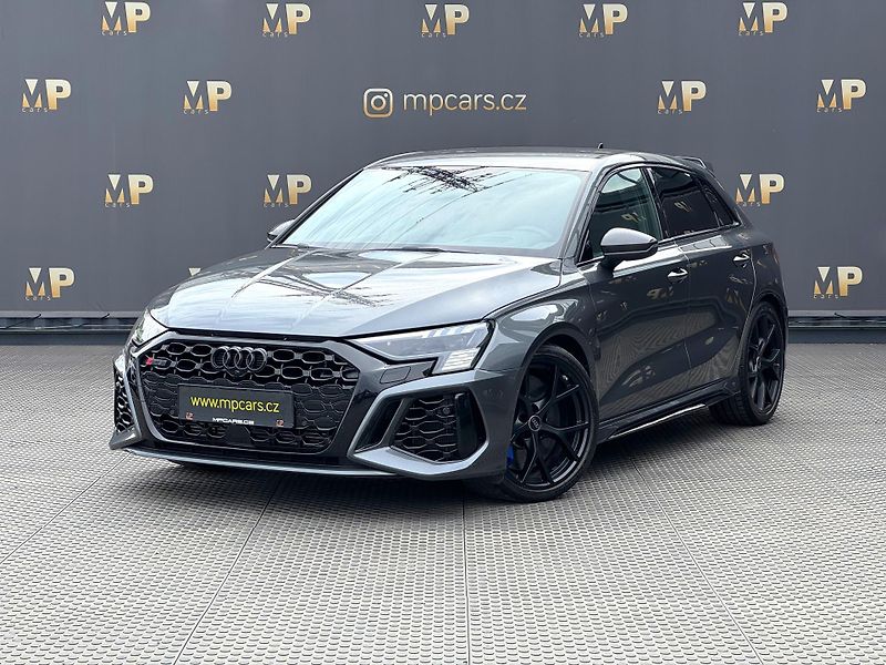 Audi RS 3 (2024) 2.5TFSi 294kW Quattro, Matrix  - fotografie inzerátu
