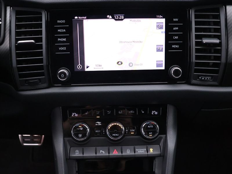 Škoda Kodiaq 1,5 TSI 110kW DSG Sportline DP - fotka 20 z 36