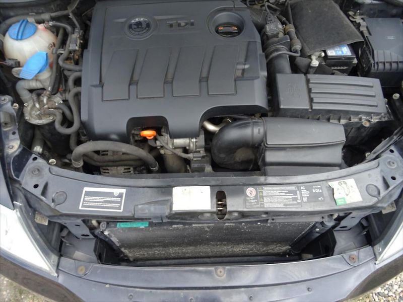 Škoda Octavia 1,6 TDI 77 kW - fotka 21 z 23