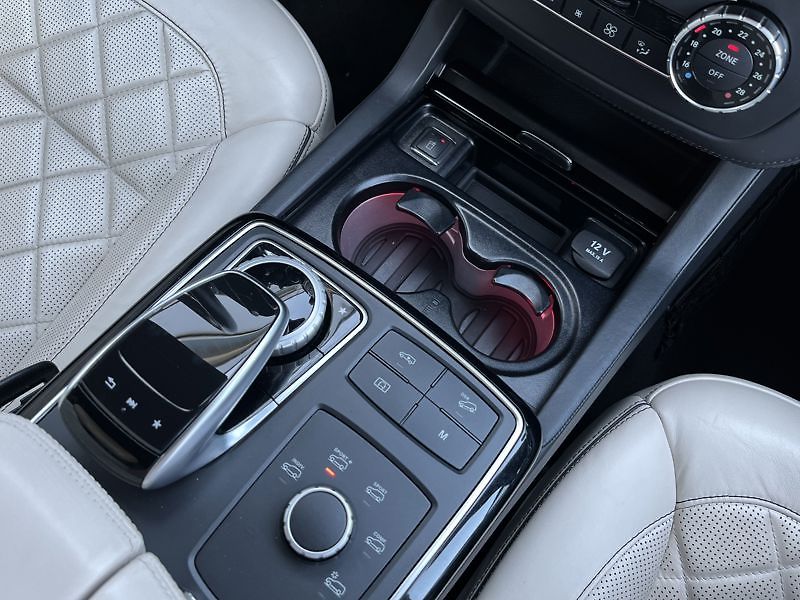 Mercedes-Benz GLE Trída Mercedes-AMG 43 4MATIC k - fotka 22 z 24