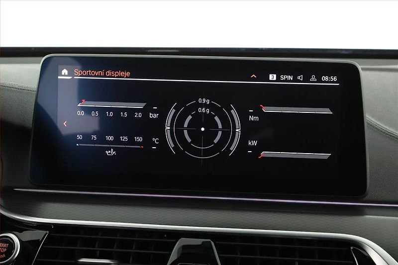 BMW Řada 6 (2022) 640i xDrive GT - fotka 16 z 20