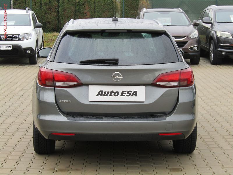 Opel Astra (2021) 1.5 CDTi, AT, LED, AC - fotka 5 z 20