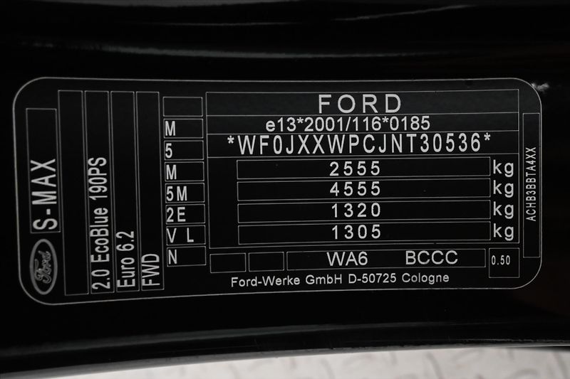 Ford S-MAX 2,0 EcoBlue 140 kW AT8 Titaniu - fotka 12 z 30