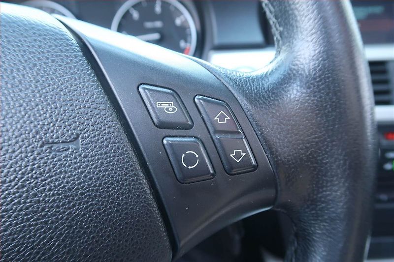BMW Řada 3 (2012) 320 d xDrive, 4X4, Automat - fotka 18 z 26