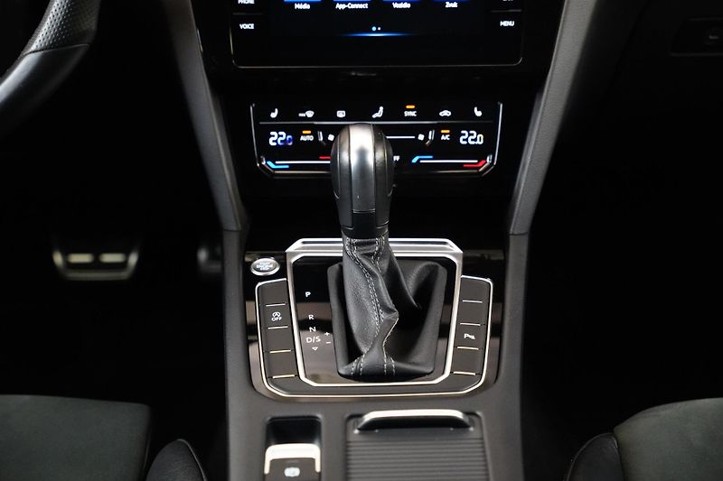 Volkswagen Arteon - fotka 23 z 26