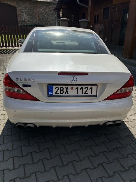 Mercedes-Benz SL (2010) 350 - fotka 8 z 16