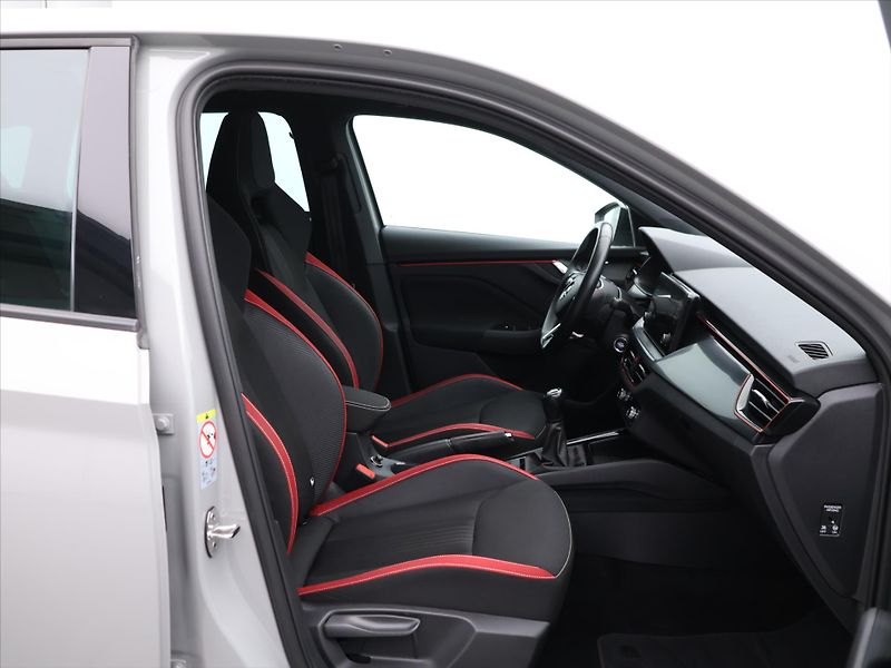 Škoda Scala 1,0 TSI 81kW Monte Carlo CZ - fotka 11 z 30