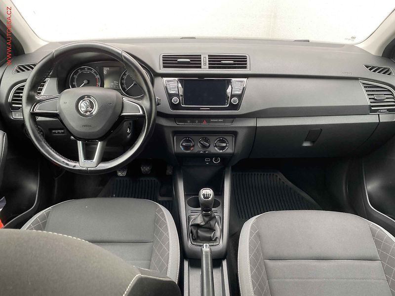 Škoda Fabia (2020) 1.0 TSi, 1.maj,ČR, Ambition - fotka 8 z 17