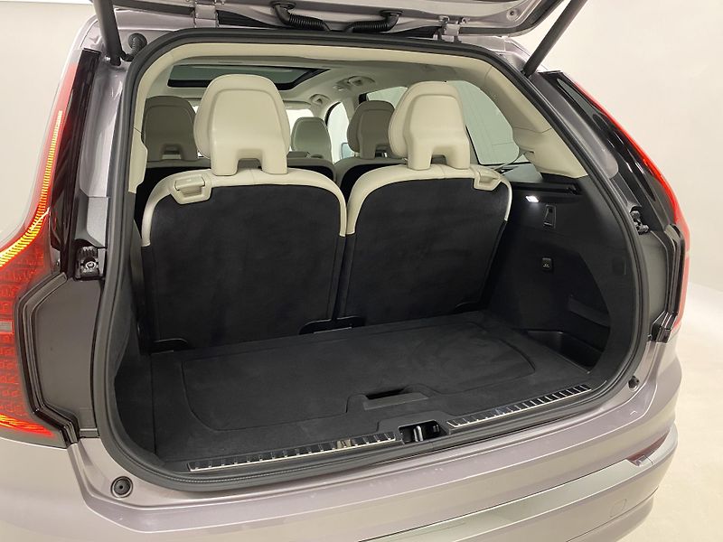 Volvo XC90 (2026) T8 AWD Plug-in BRIGHT PLUS 7m - fotka 25 z 71