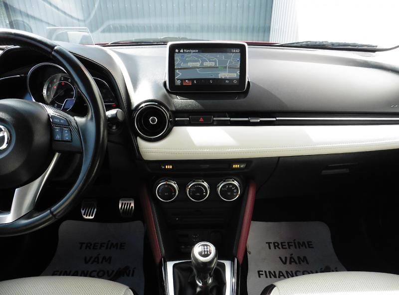 Mazda CX-3 2.0 Sky-G 150k Revolution AWD - fotka 11 z 18