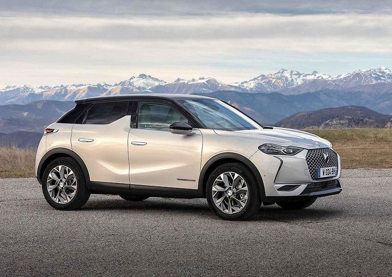 Teprve zlevnění elektromobilů by mohlo o tento typ vozidel zvýšit zájem