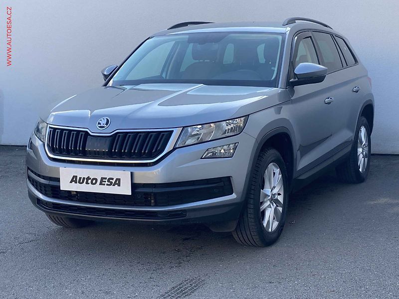 Škoda Kodiaq (2020) 1.5 TSi, Ambition, DSG - fotka 3 z 18