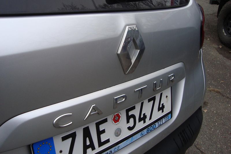 Renault Captur (2017)  0.9 Limited - fotka 13 z 66