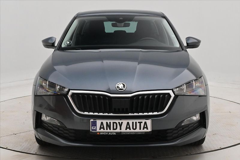 Škoda Scala 1,6 TDI 85 kW DSG Ambition Zár - fotka 2 z 29