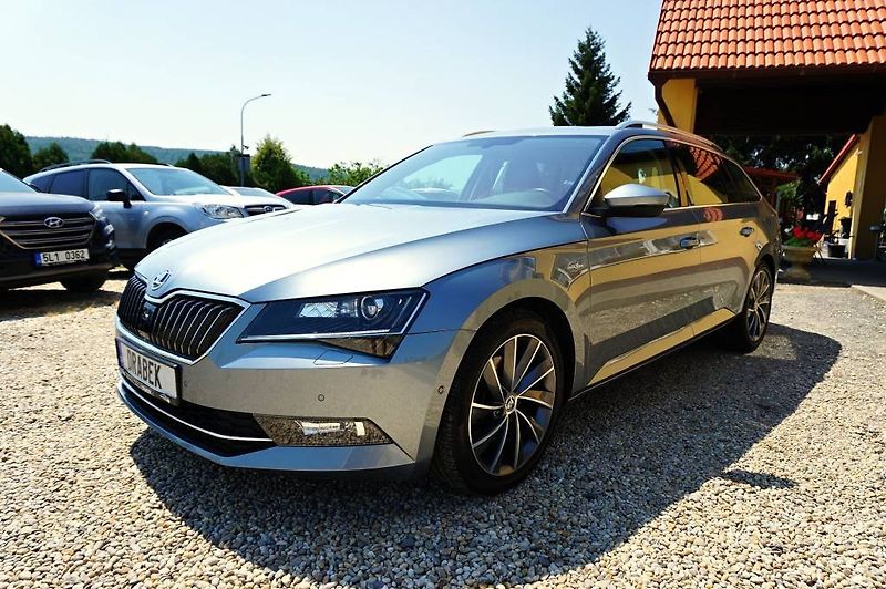 Škoda Superb (2017) L&K 2,0 TDI 140 kW - fotka 9 z 62