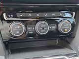 Volkswagen Arteon (2019) 2.0 TSi, R-Line, DSG, TZ - náhled 16