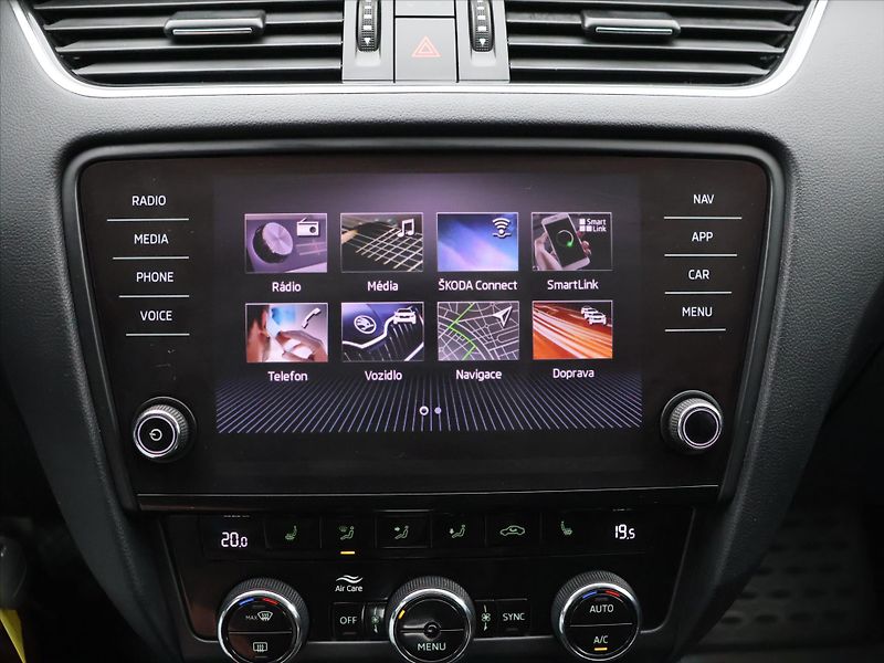 Škoda Octavia 2,0 TDI 110kW DSG Style Virtua - fotka 17 z 28