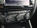 Škoda Octavia (2015) RS 2.0 TDI, Serv.kniha, Navi - náhled 21