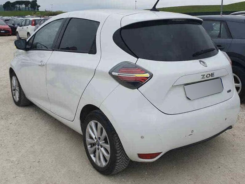 Renault ZOE (2021) ZE50 R135 Zen 52 kWh - fotka 2 z 8