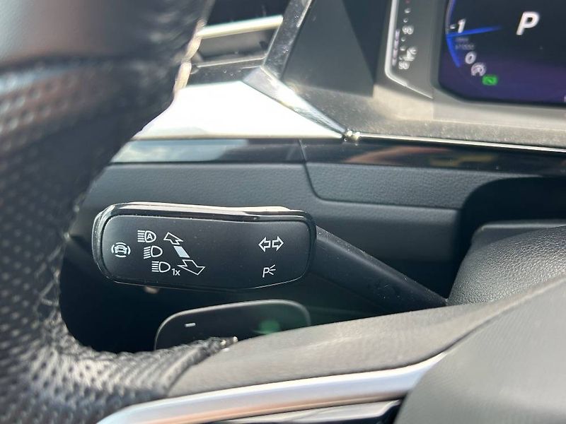 Volkswagen Arteon R-line 7DSG 2,0TSI - fotka 14 z 27