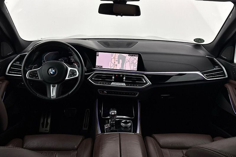 BMW X5 xDrive40d - fotka 7 z 13