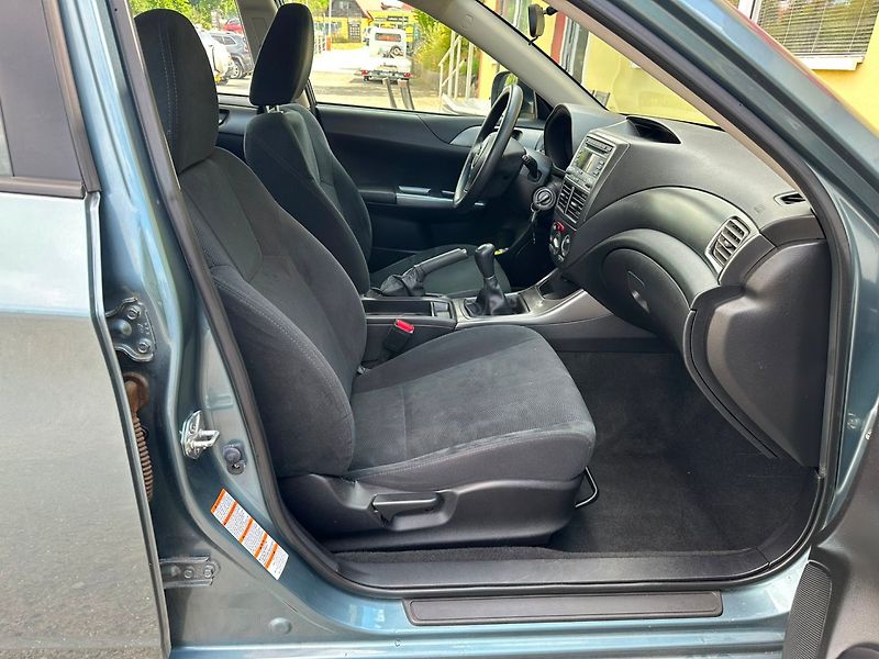 Subaru Impreza 1.5i 79kW/2xPNEU/ESP - fotka 18 z 23