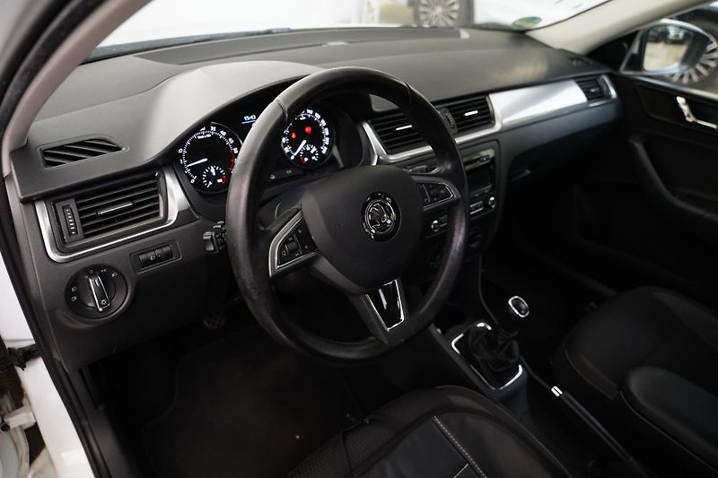 Škoda Rapid - fotka 4 z 5