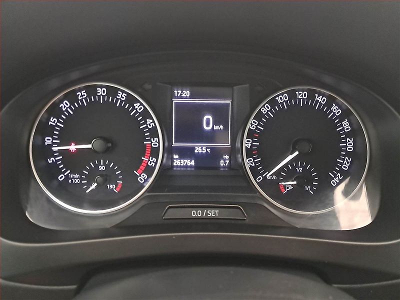 Škoda Rapid (2015) Ambition 1.6 TDI, Eko.zaplacen - fotka 11 z 17