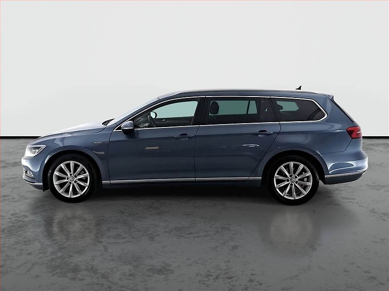 Volkswagen Passat (2018) Highline 2.0 TDI, 4X4 - fotka 3 z 26