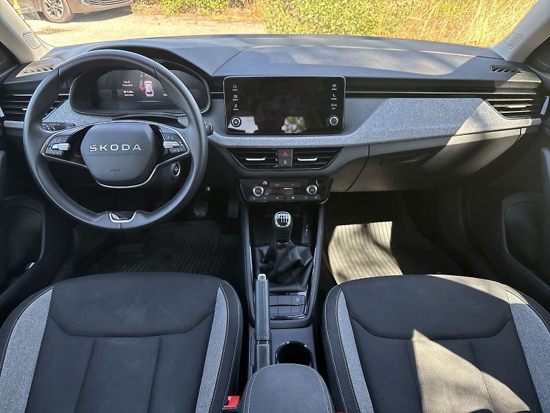 Škoda Scala (2025) 1.0 TSI Selection - fotka 5 z 30
