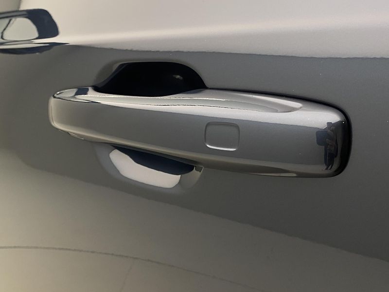 Volvo XC90 (2026) B5 AWD AUT BRIGHT PLUS 7míst - fotka 19 z 63