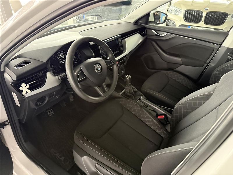 Škoda Scala 1,0   TSI 85kW,SERVISKA,ČR,2.M - fotka 7 z 24