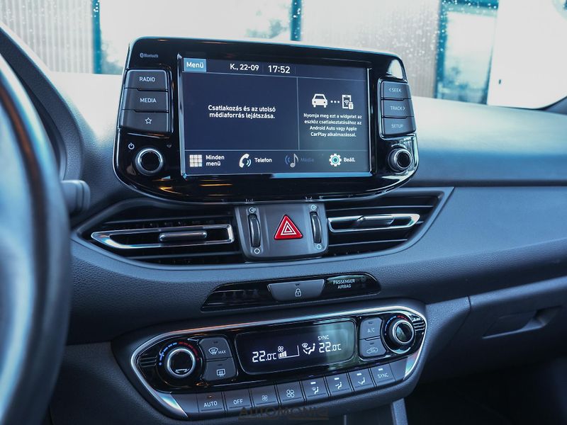 Hyundai i30 (2024) 1.5 Smart Key, LED, Záruka - fotka 6 z 21