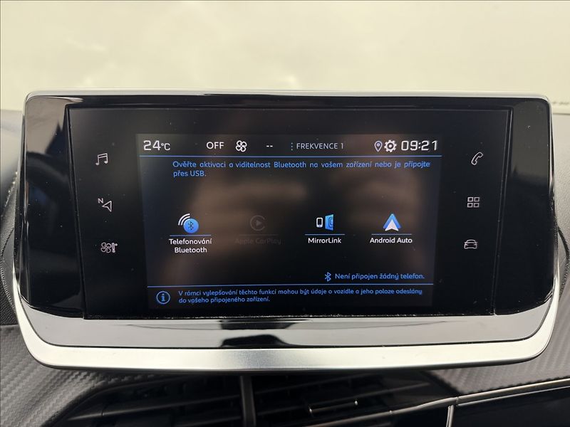 Peugeot 2008 1,5 HDi ACTIVE LED SENZORY ČR - fotka 17 z 39