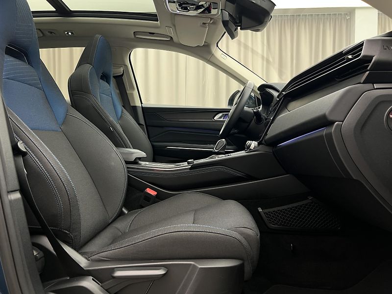 Lynk & Co 01 PHEV AUT - fotka 19 z 50
