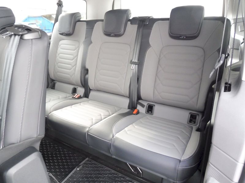 Volkswagen Caravelle (2026) Style DR 2,0 TDI 125kW 8AUT 4M - fotka 22 z 31