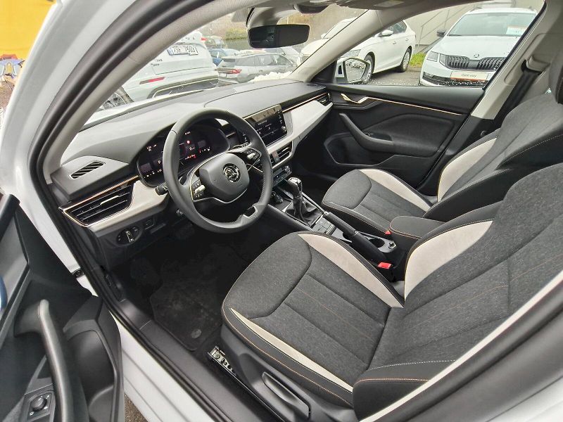 Škoda Scala (2024) TOP SELEC TSI 85/1.0 A7F - fotka 9 z 27