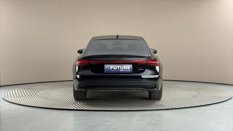 Audi A7 2.0 45TFSI S Tronic Quattro Sp - fotka 5 z 29