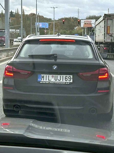 IV0 BR0UK - vítězná SPZ 3. kola fotosoutěže.