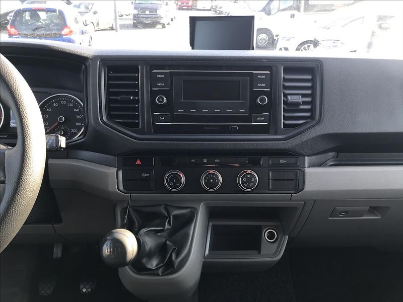 Volkswagen Crafter 2,0 - fotka 13 z 15