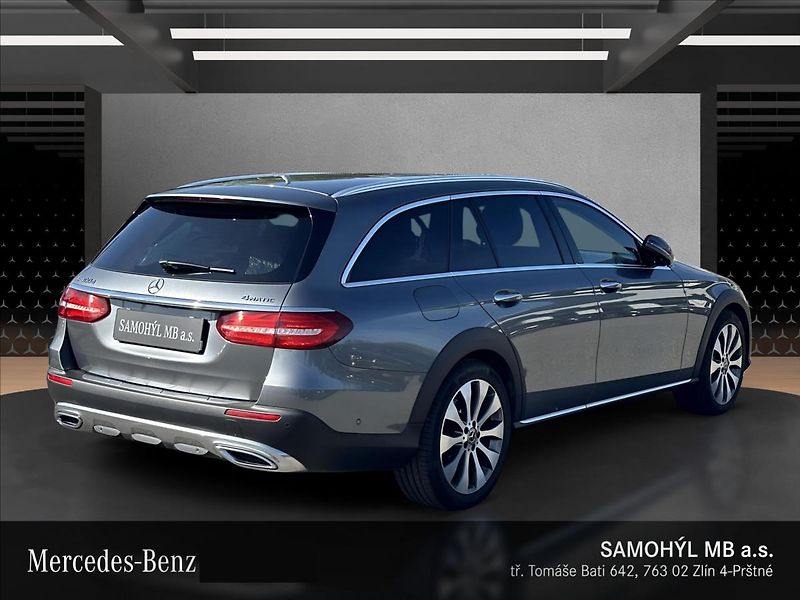 Mercedes-Benz Třídy E E 400d ALL TERRAIN - fotka 5 z 13
