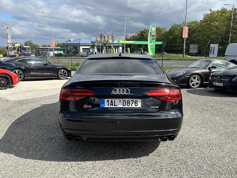 Audi A8 (2015) Audi A8 2015 - fotka 6 z 14