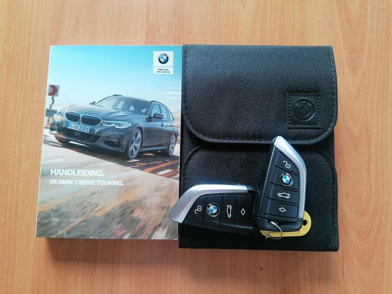 BMW Řada 3 (2020) 2.0 318D A/T Kůže - fotka 44 z 44