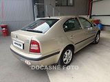 Škoda Octavia (2005) 1.6 MPI, 1.maj,ČR, servis - náhled 1