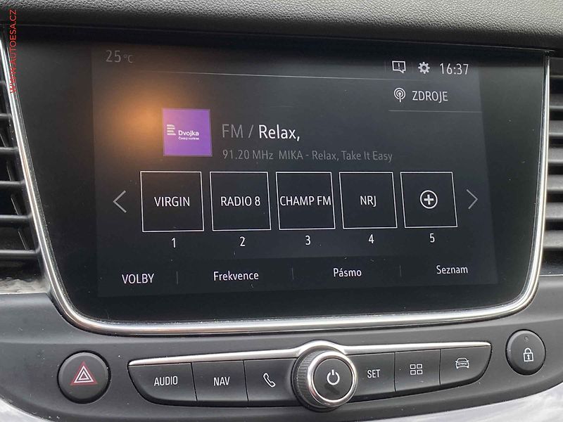 Opel Grandland X (2020) 1.5 CDTi, Innovation, AT - fotka 16 z 19