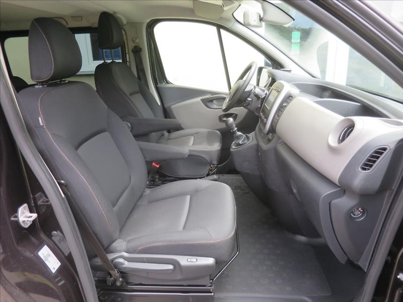 Renault Trafic 1,6  dCi Expression - fotka 12 z 23